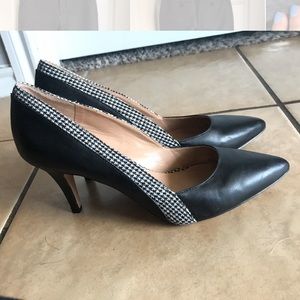 Herringbone stripe heels